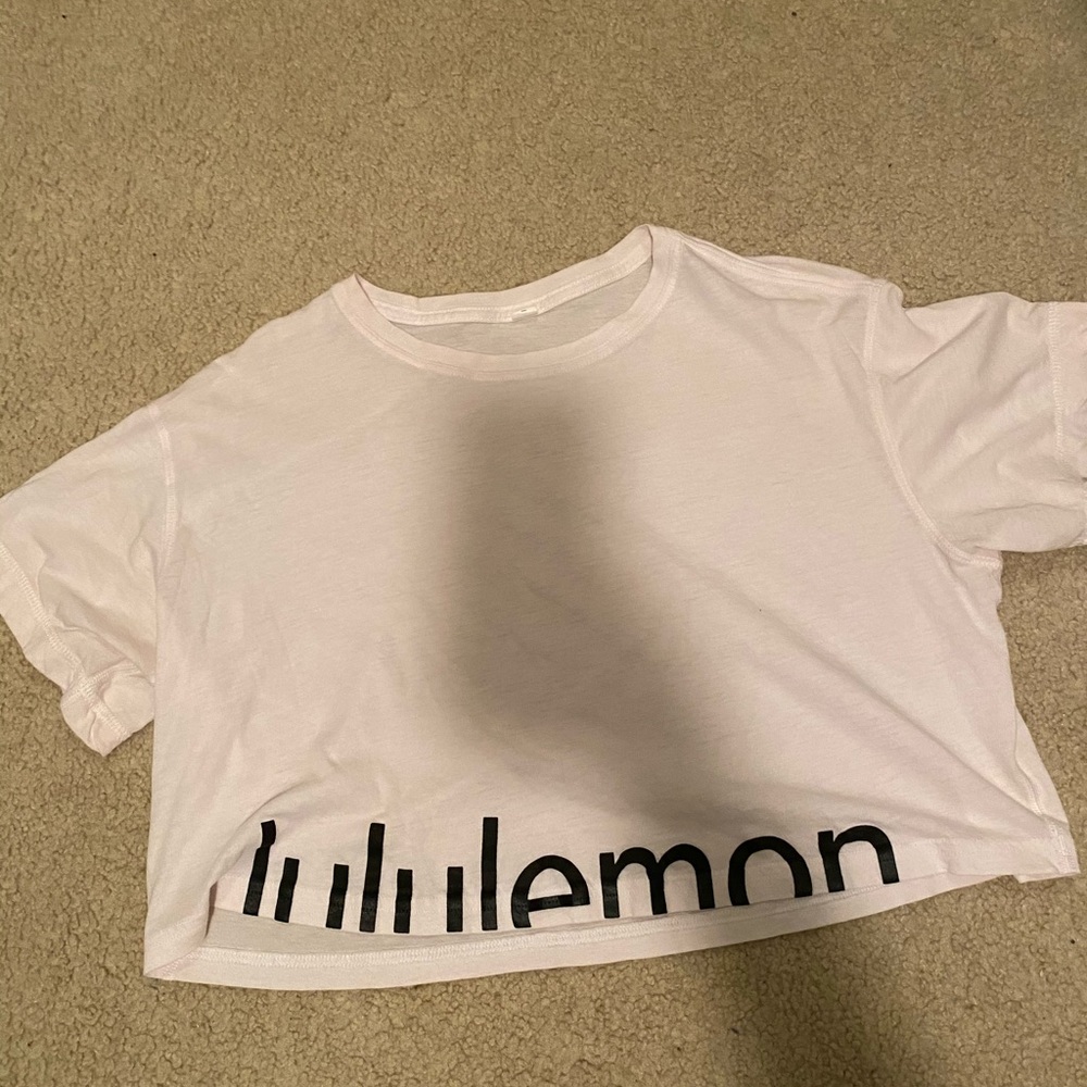 Lululemon Crop top